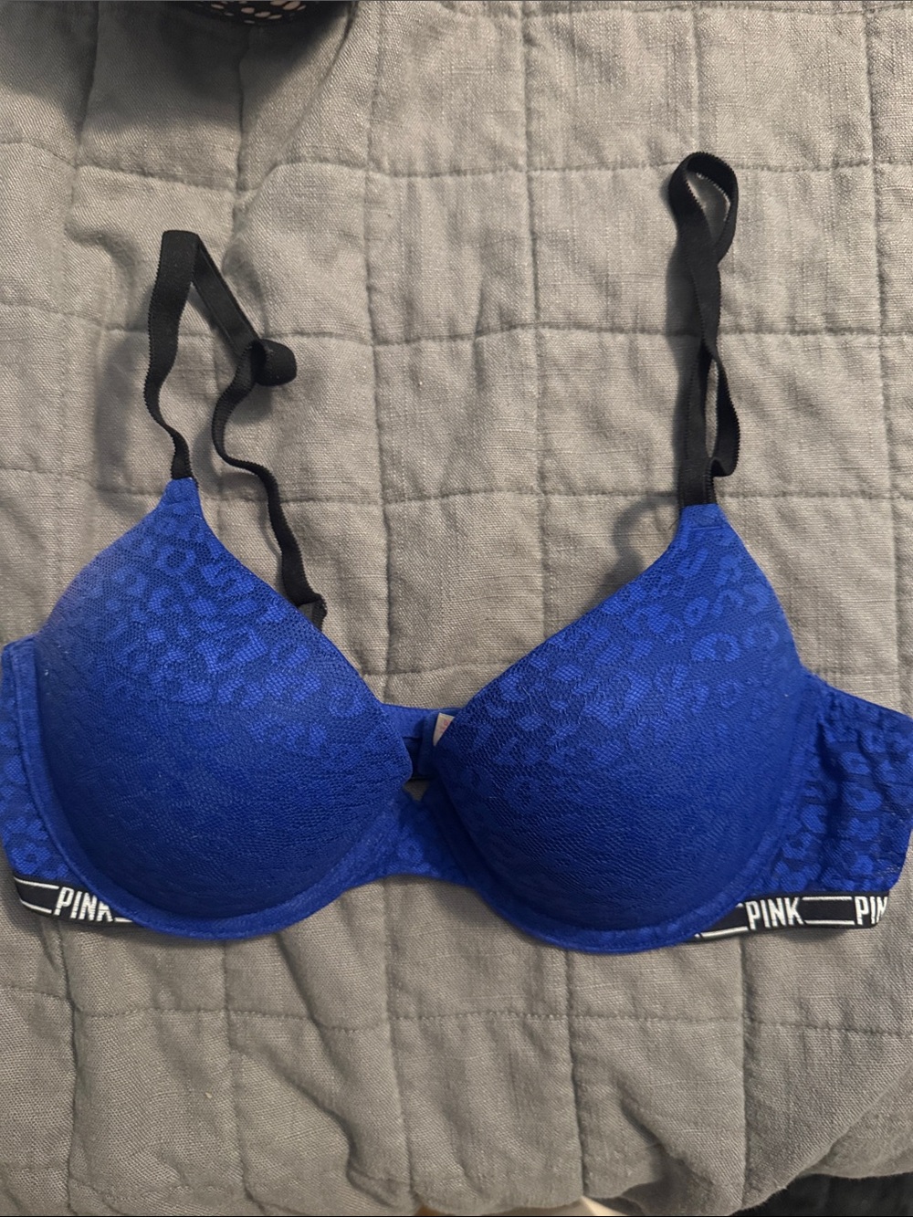 PINK Victoria's Secret Blue Lace T-Shirt Bra with Black Straps
